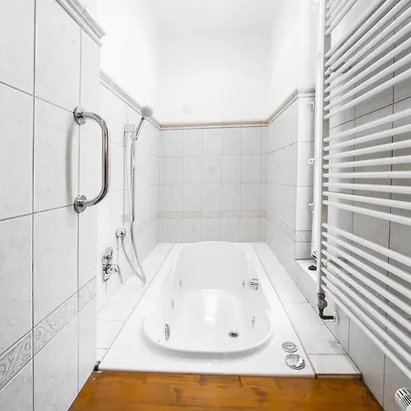 Saturn Apartments Prague